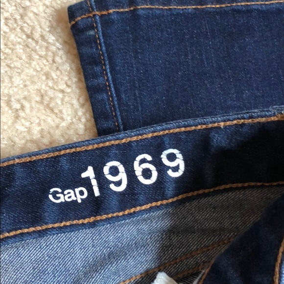 NWOT Gap Perfect Boot jeans - Picture 3 of 5